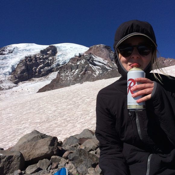 Meet your Posher, Lauren - Picture 1 of 1